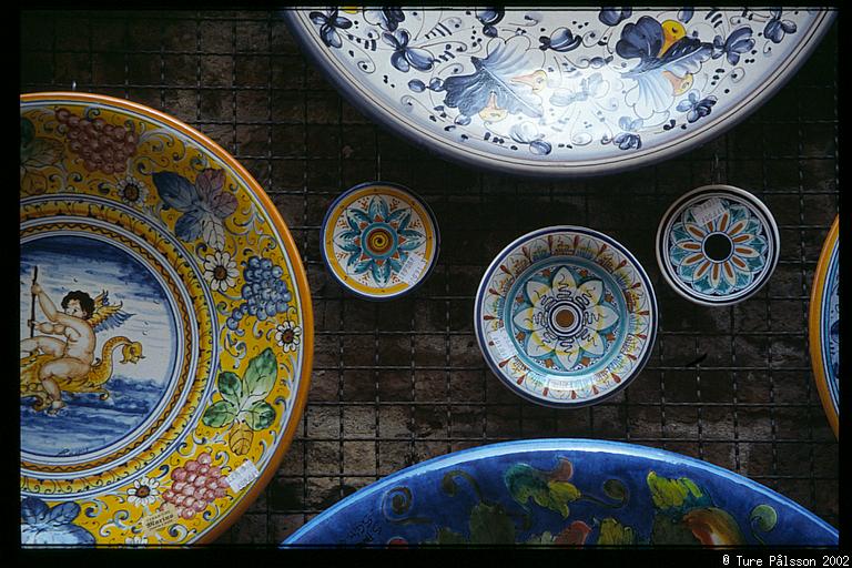 China plates, San Gimignano