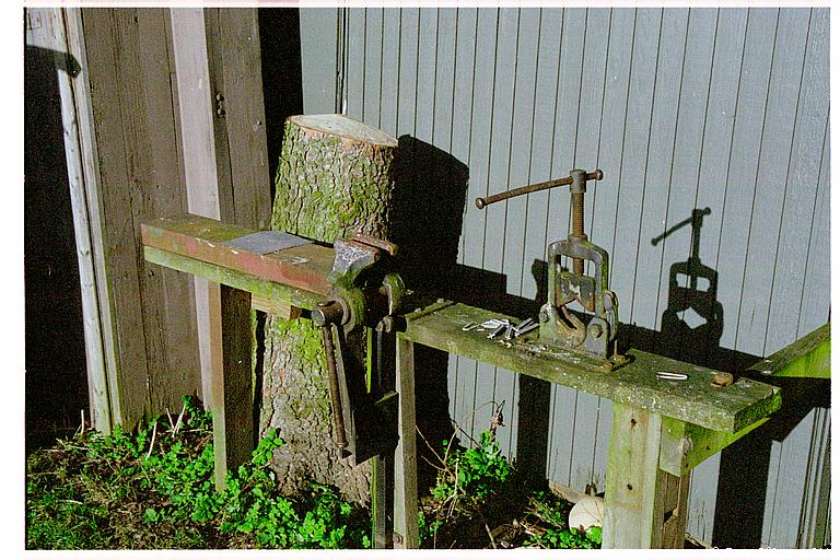 Somebody's outdoor workshop, Tornby.